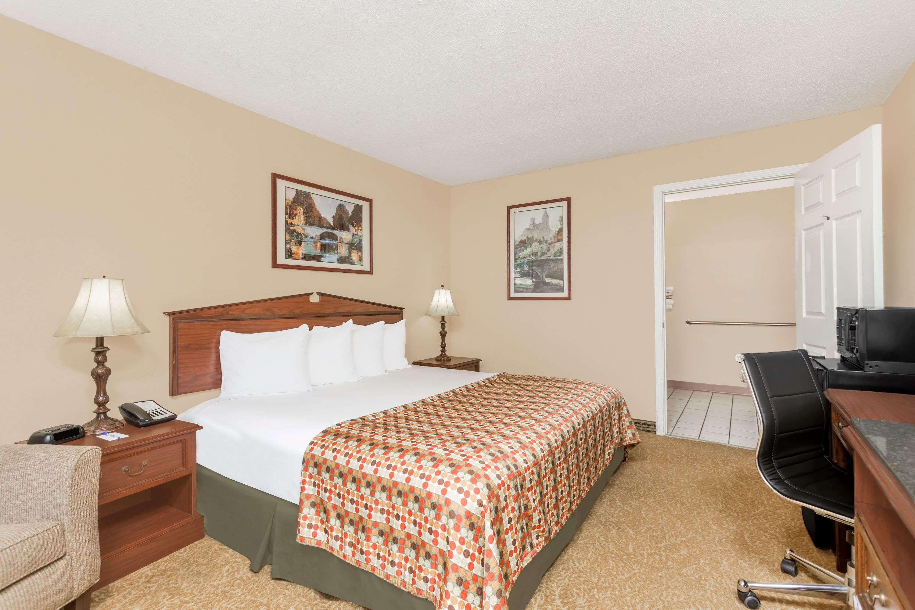 Hotel Baymont By Wyndham Anderson Clemson Esterno foto