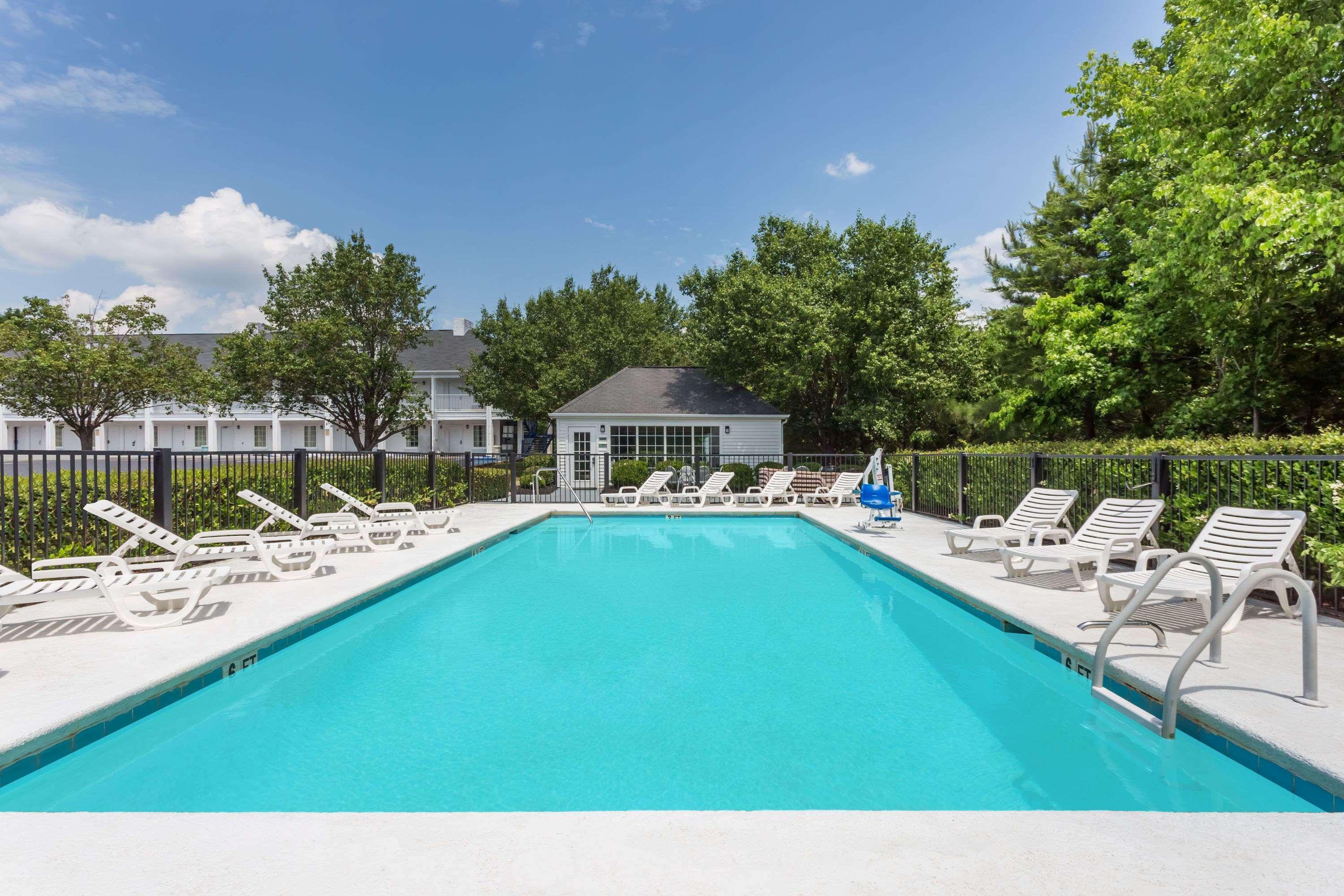 Hotel Baymont By Wyndham Anderson Clemson Esterno foto