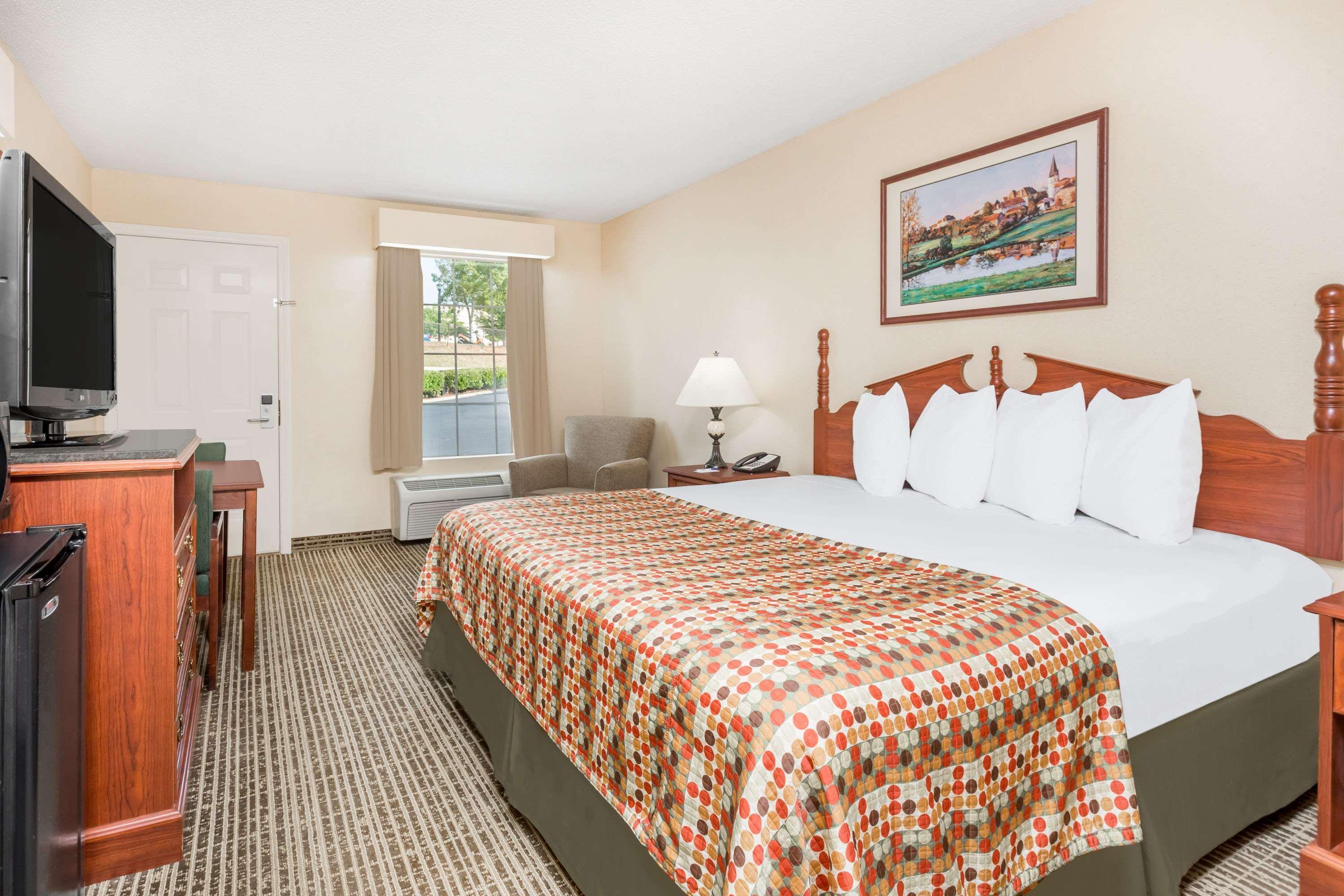 Hotel Baymont By Wyndham Anderson Clemson Esterno foto