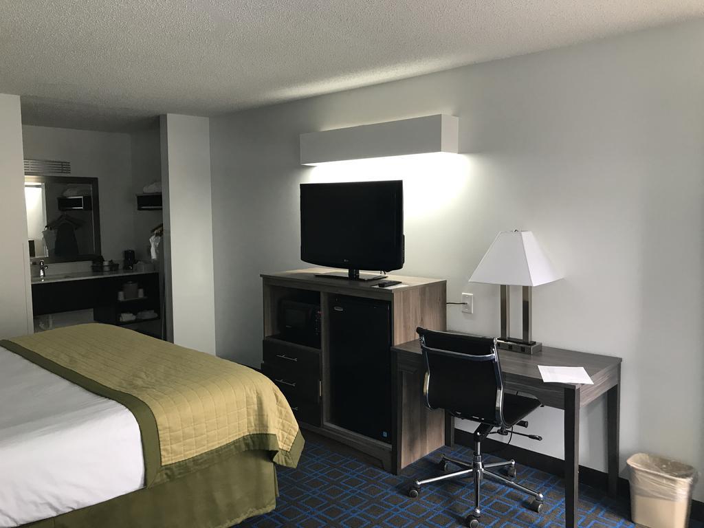 Hotel Baymont By Wyndham Anderson Clemson Esterno foto
